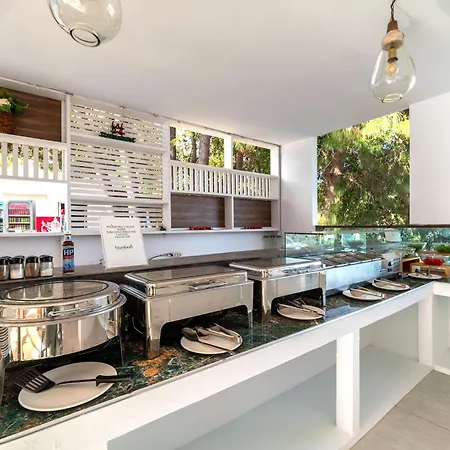 Bamboo Suites Hotel - Adults Only-2